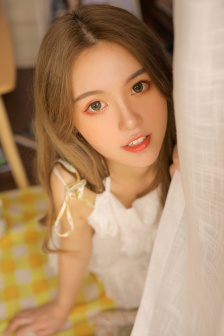 笨蛋美人被两个竹马缠上